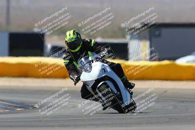 media/Mar-28-2022-Superbike Trackdays (Mon) [[b8603d0f67]]/Novice Group (1130am-12pm)/Turn 2/